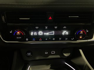 SUV Nissan X-Trail 16 av 19