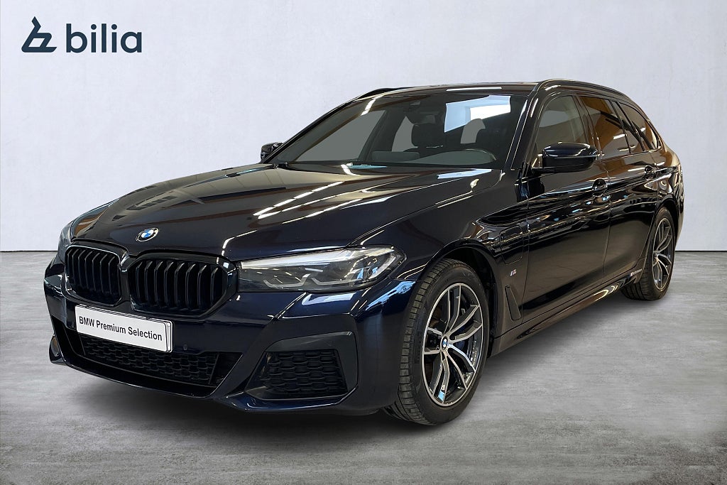 BMW 530e xDrive Touring M Sport Värmare Navigation Hi-Fi Drag 