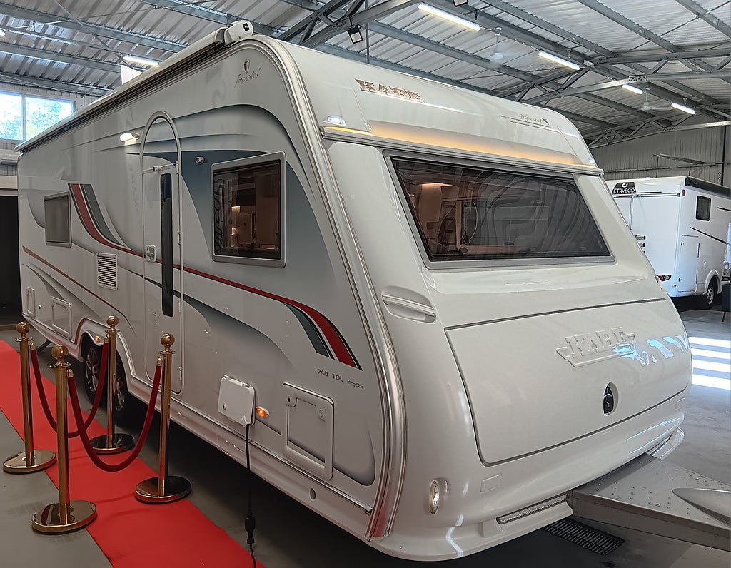 Kabe Imperial 740 Alde AC Golvvärme Ugn Mover Utvdusch VINTERKAMPANJ 