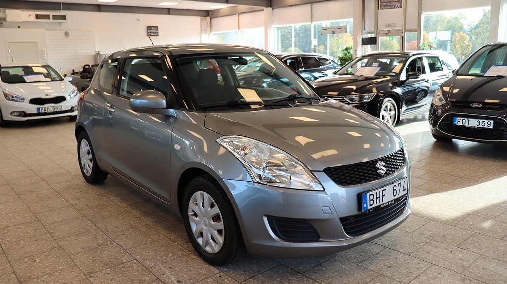 Suzuki Swift 3-dörrar 1.2 VVT Nyservad 
