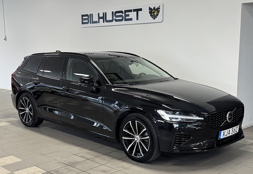 Volvo V60 Recharge T8 AWD DARK PLUS Euro 6