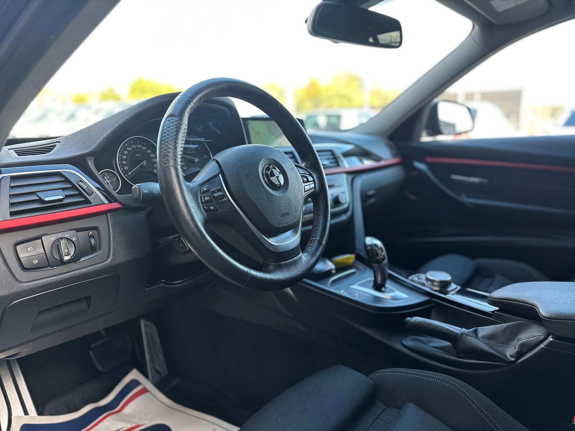 BMW 320 d xDrive Touring 190hk / Drag 2016, bild 3/10