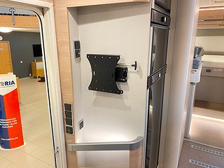 Husbil-halvintegrerad Dethleffs Pulse Classic 7051 19 av 32