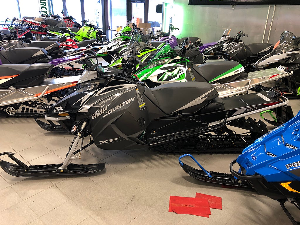 Arctic Cat XF 8000 High Country 153* 