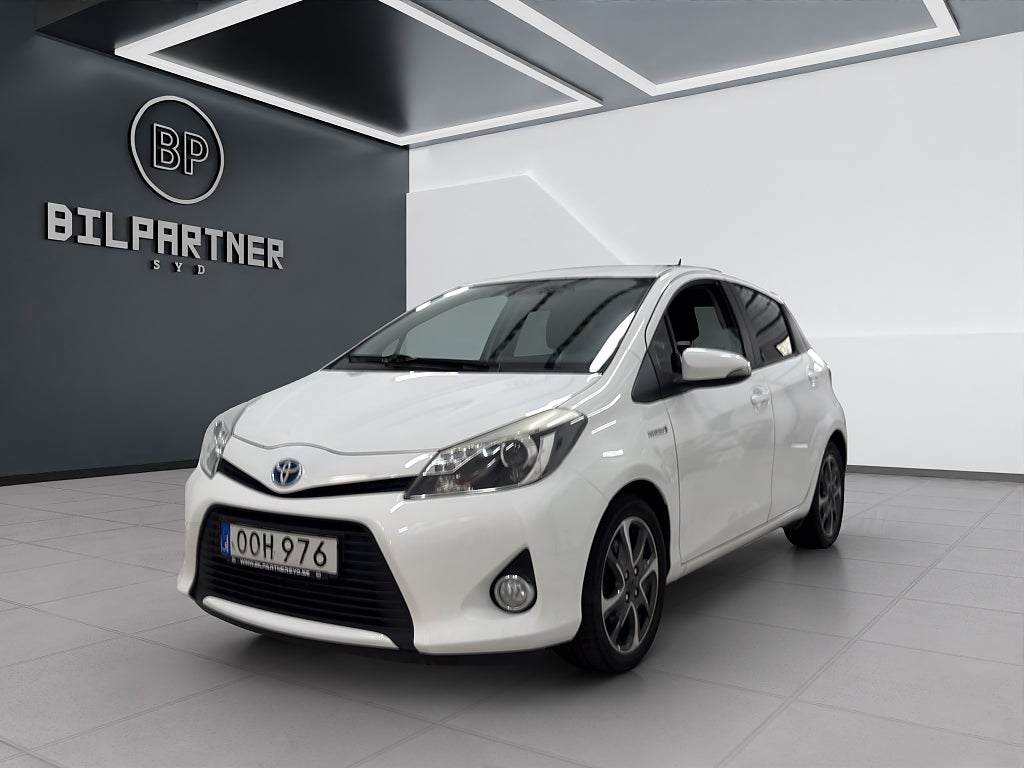 Toyota Yaris Hybrid e-CVT Edition 50/Ny Servad/Ny Besiktad