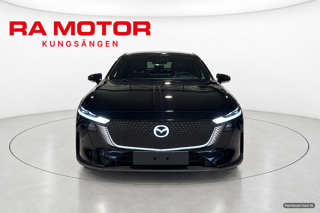 Mazda 6e Homura Plus | 3,99% | 3 år service & Vinterhjul ingår 2027
