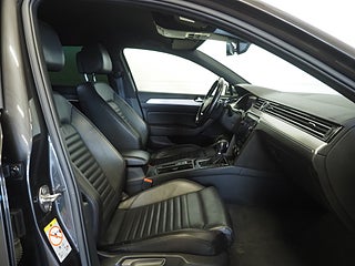 Kombi Volkswagen Passat Alltrack 8 av 22