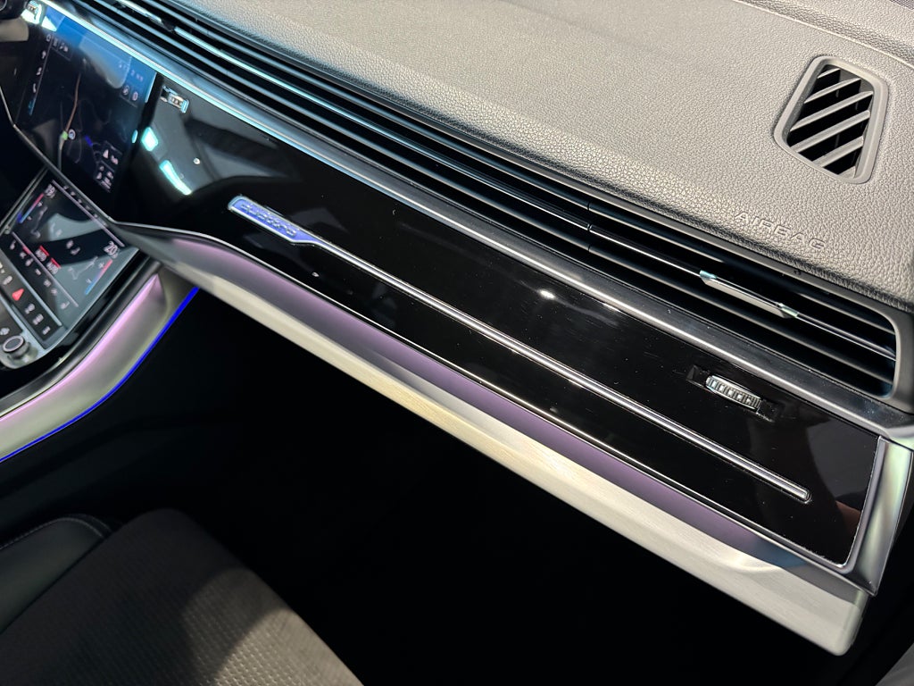 Audi Q8 50 TDI quattro S Line Panorama B&O HUD Värmare Drag - bild 8