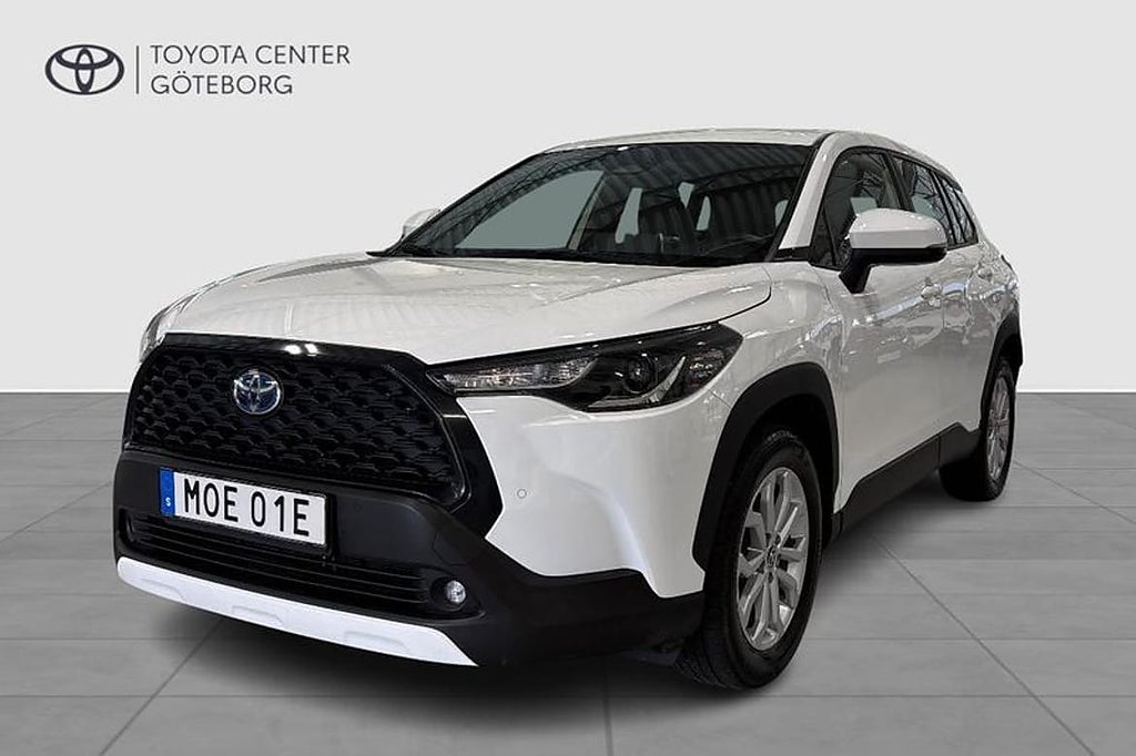 Toyota Corolla Cross COROLLA CROSS 2,0 HYBRID AWD-I ACTIV...