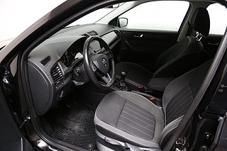 Halvkombi Skoda Fabia 9 av 23