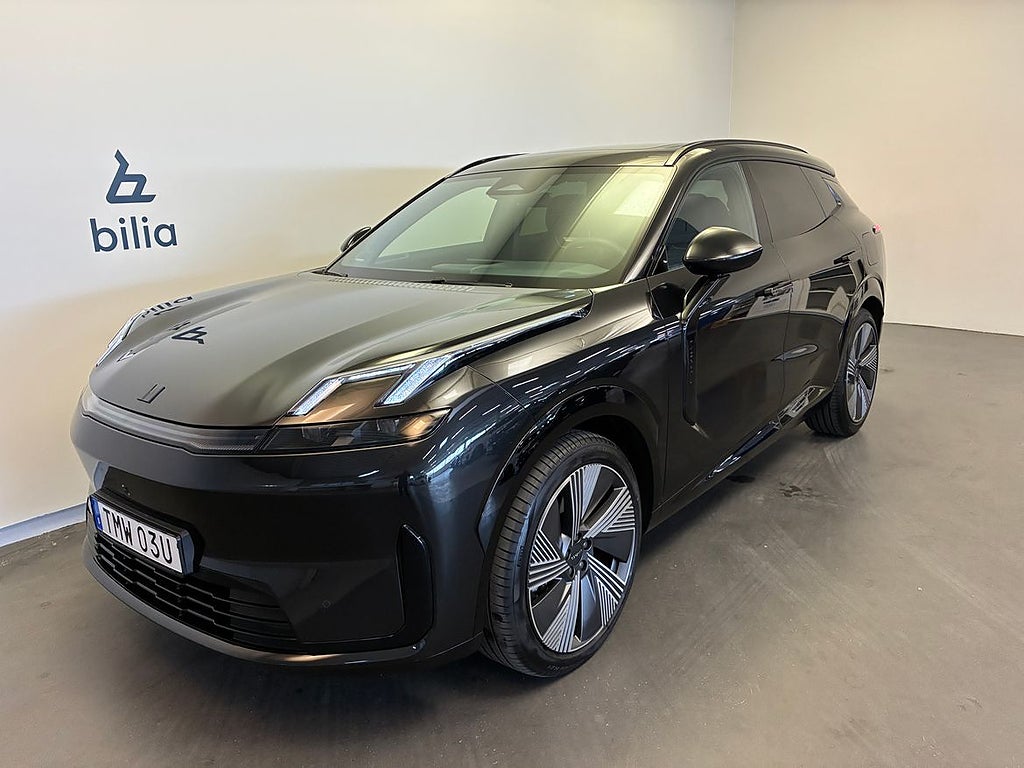 Lynk & Co 08 More PHEV / Panoramatak / Keyless / Navigation...
