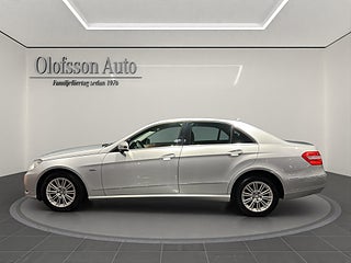 Sedan Mercedes-Benz E 2 av 13