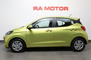 Halvkombi Hyundai i10 2 av 4