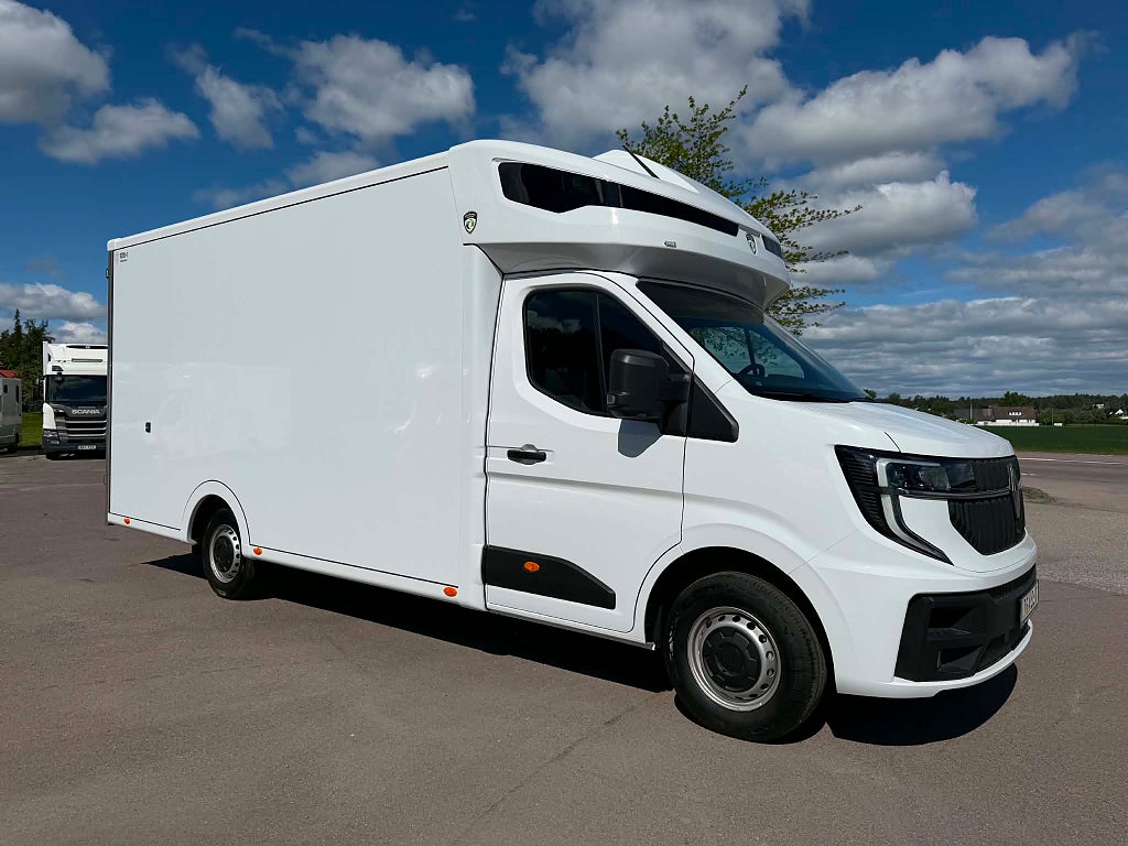 Renault RENAULT MASTER EUROBOX XXL SKÅPBIL / FLYTTBIL / TRANSPORTBIL FÄR