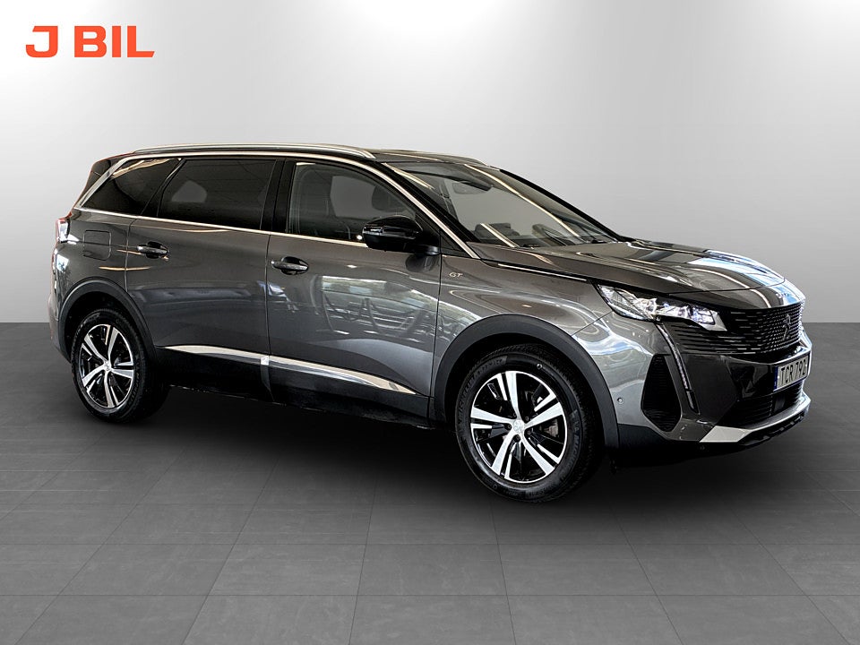 Bild på Peugeot 5008 GT 1.2 PT 130hk Aut 7-SITS B-KAMERA CARPLAY