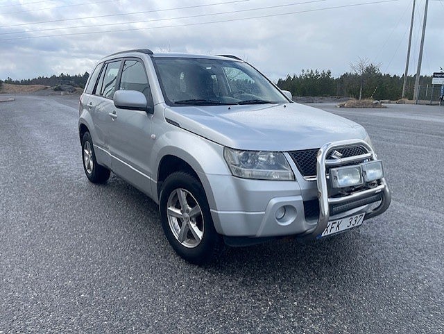 Suzuki grand vitara 2.0 4WD