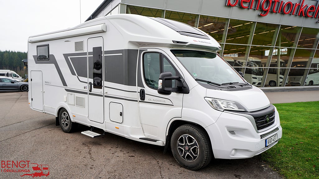 Adria Matrix Plus 670 SL