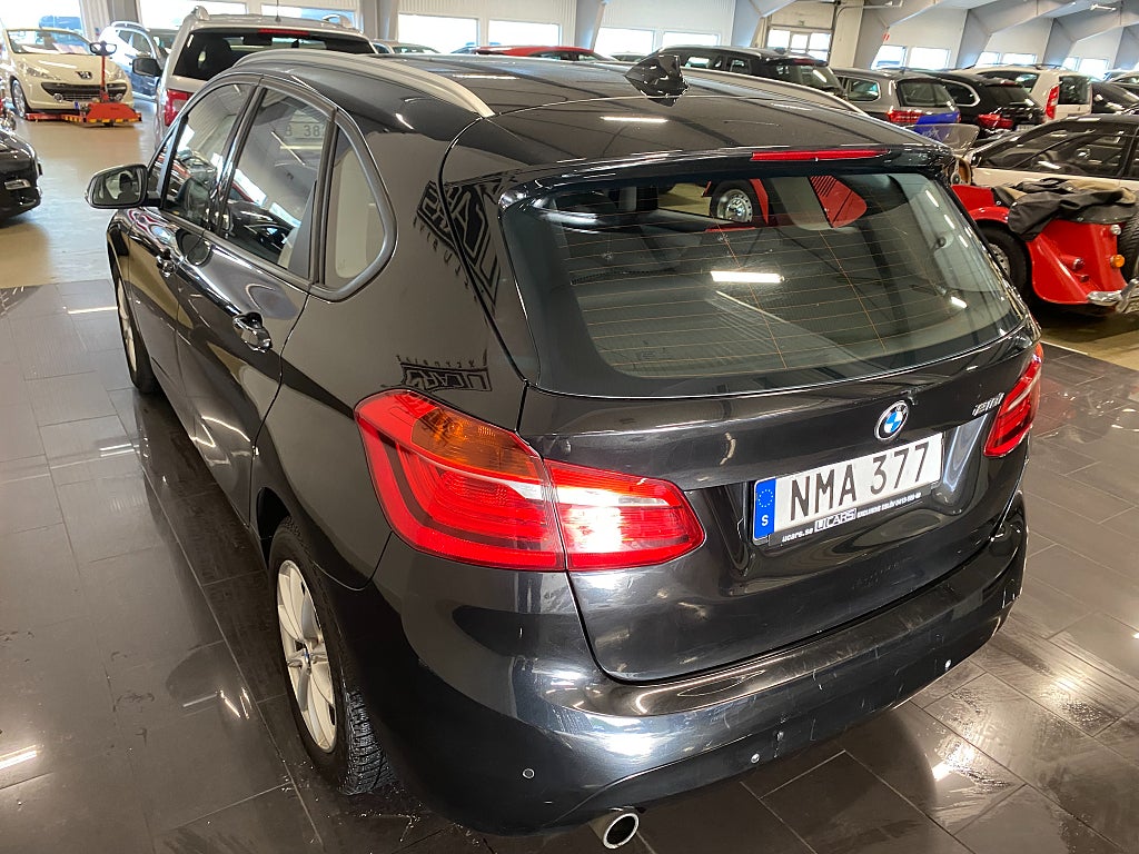 BMW 218i 2016 - miniatyr 8