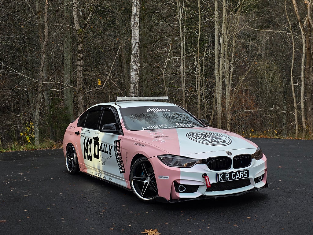 BMW 320 d Sedan Euro 5 M-Sport Showbil Stylad Ny servad