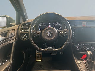 Volkswagen Golf R 2.0 TSI BMT 4Motion Mvärme Panorama S&V-däck Bkamera – bild 9