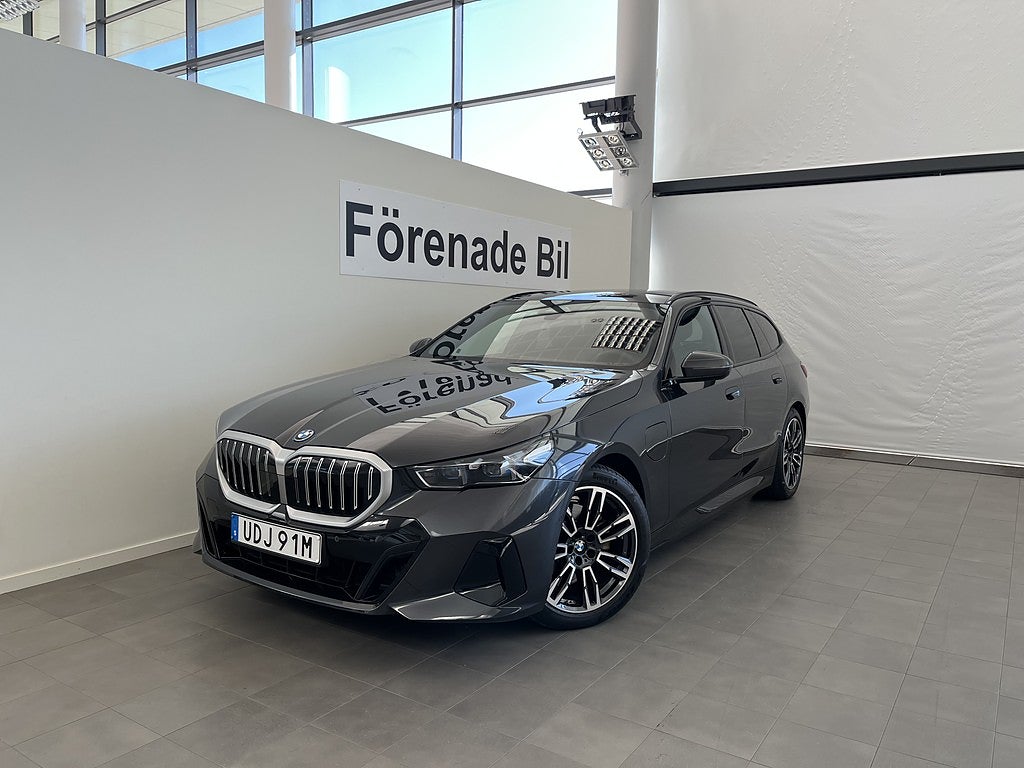 BMW 530e xDrive Touring M Sport Drag H/K Rattvärme Drive Assist