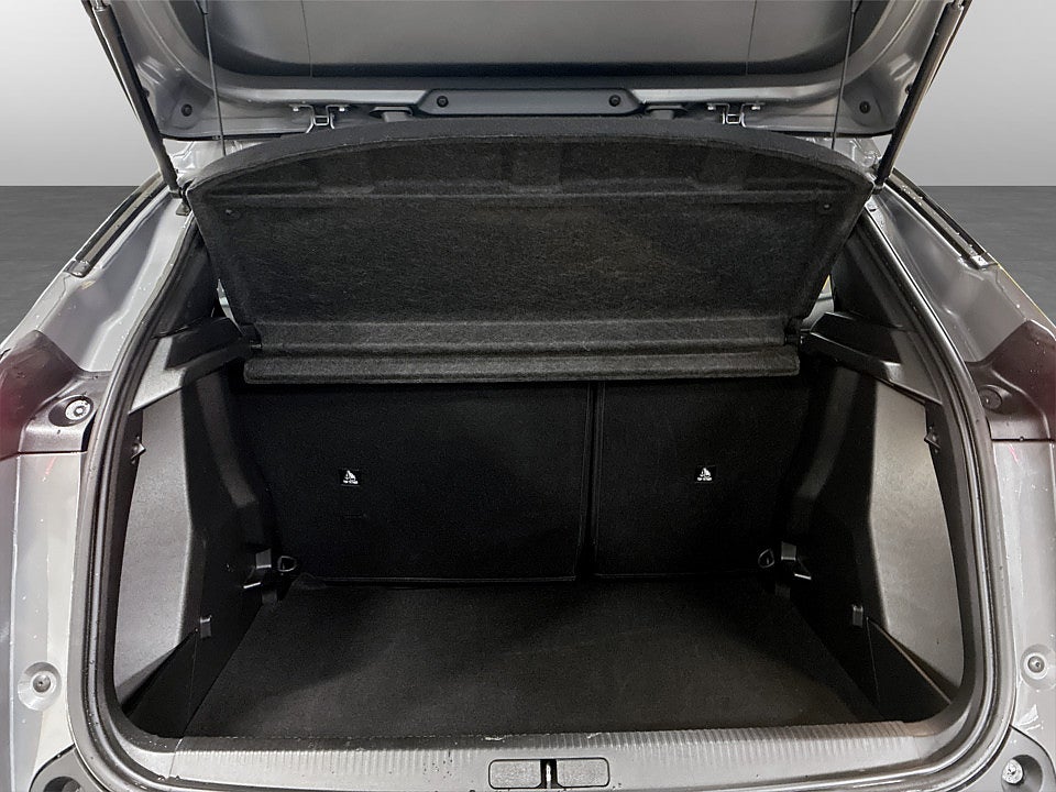 Bild på Peugeot 2008 Allure 1.2 PT 130hk Aut B-KAMERA CARPLAY