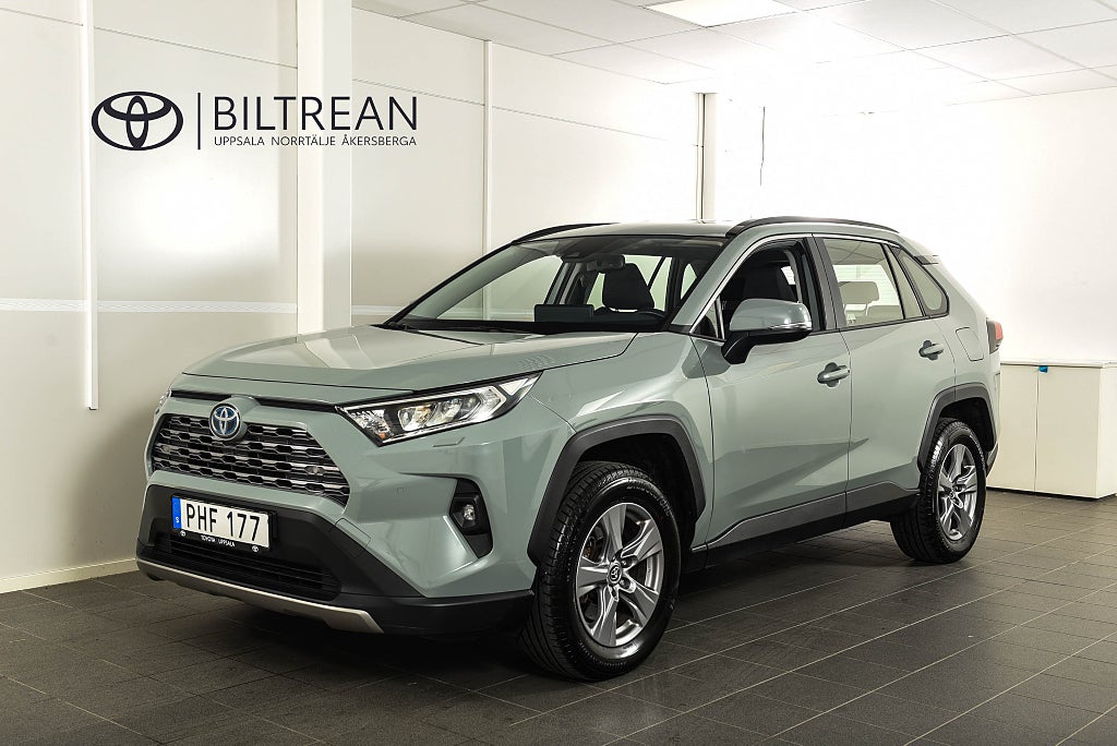 Toyota RAV4 Elhybrid AWD Active Komfortpaket Kamera Rattvärme Navi