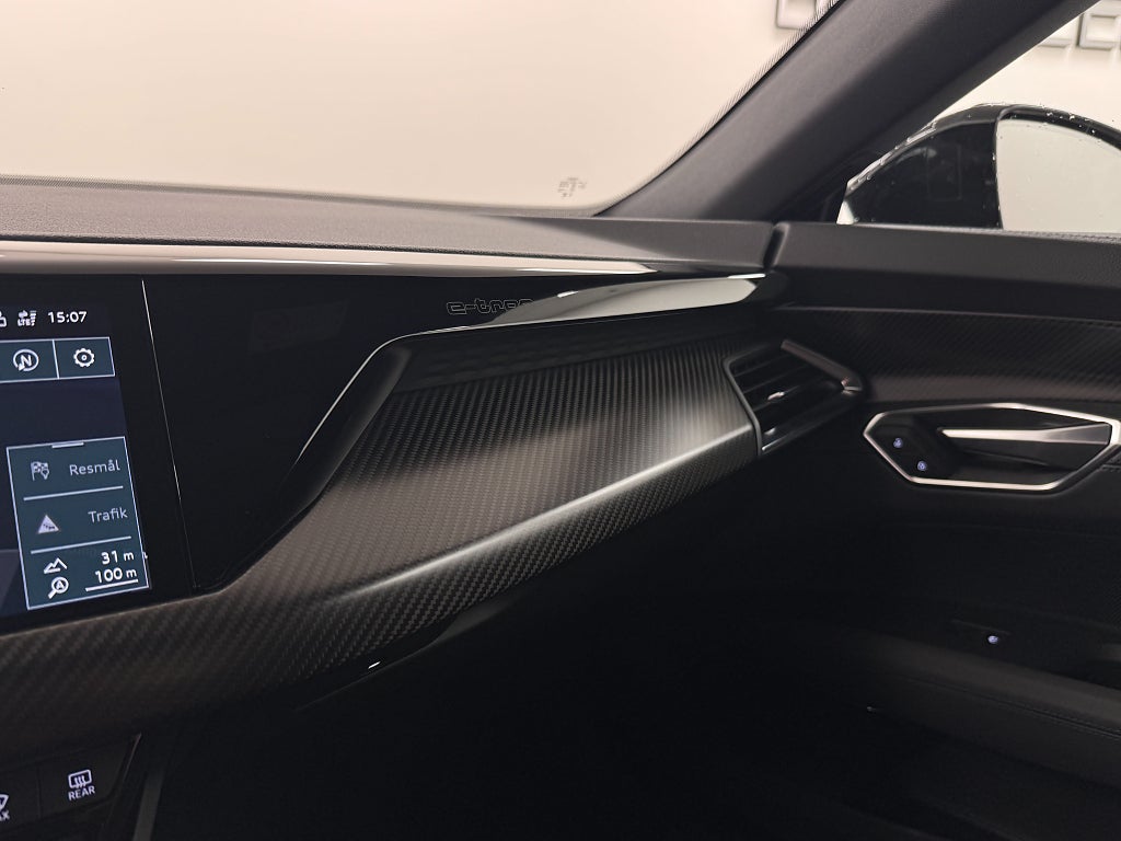 Audi e-tron 2022 - miniatyr 8