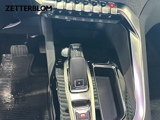 SUV Peugeot 3008 14 av 17