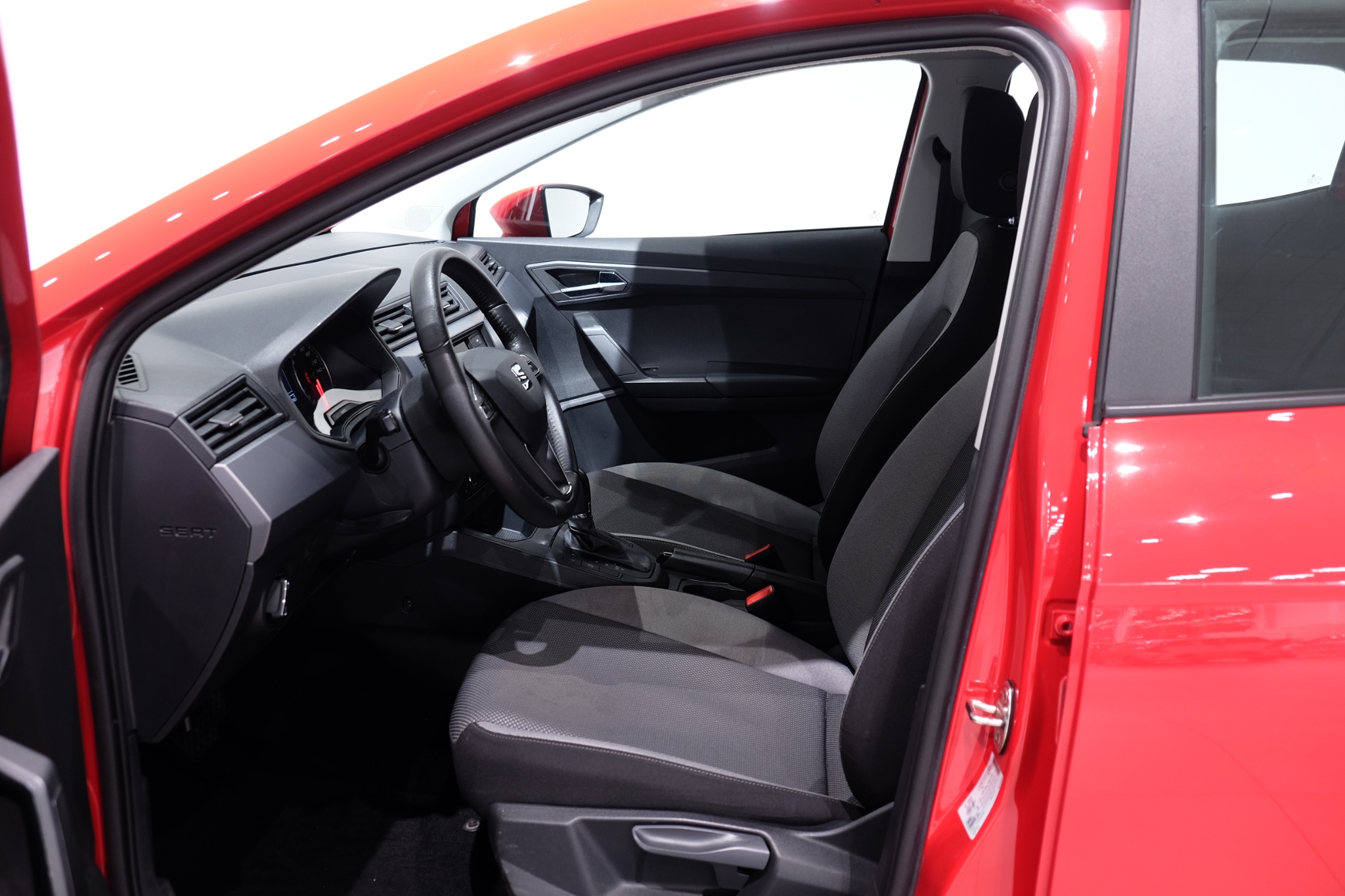 Seat Ibiza TSI 110hk AUT / Nybilsgaranti 2021, bild 4/46
