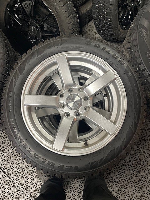 Övriga VINTERDÄCK MOPEDBIL 