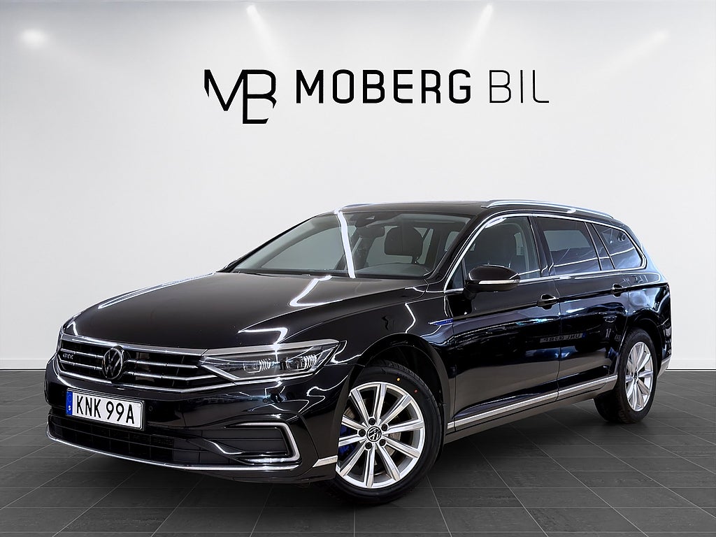 Volkswagen Passat SC GTE 218hk Skinn Pano B-Kamera Navi Drag