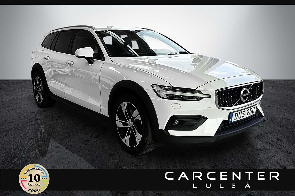 Volvo V60 Cross Country D4 AWD Aut 190hk Kamera/Dvärm/Pilot/CarPlay/VoC