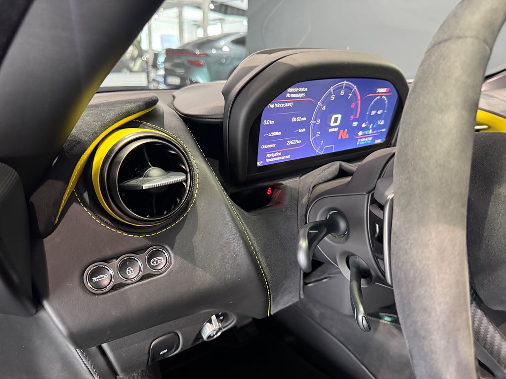 McLaren 720S Performance Carbon Stealth Lift - bild 11