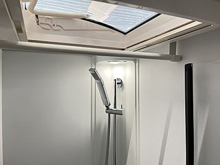 Husbil-alkov Sun Living A 75 SL 23 av 27