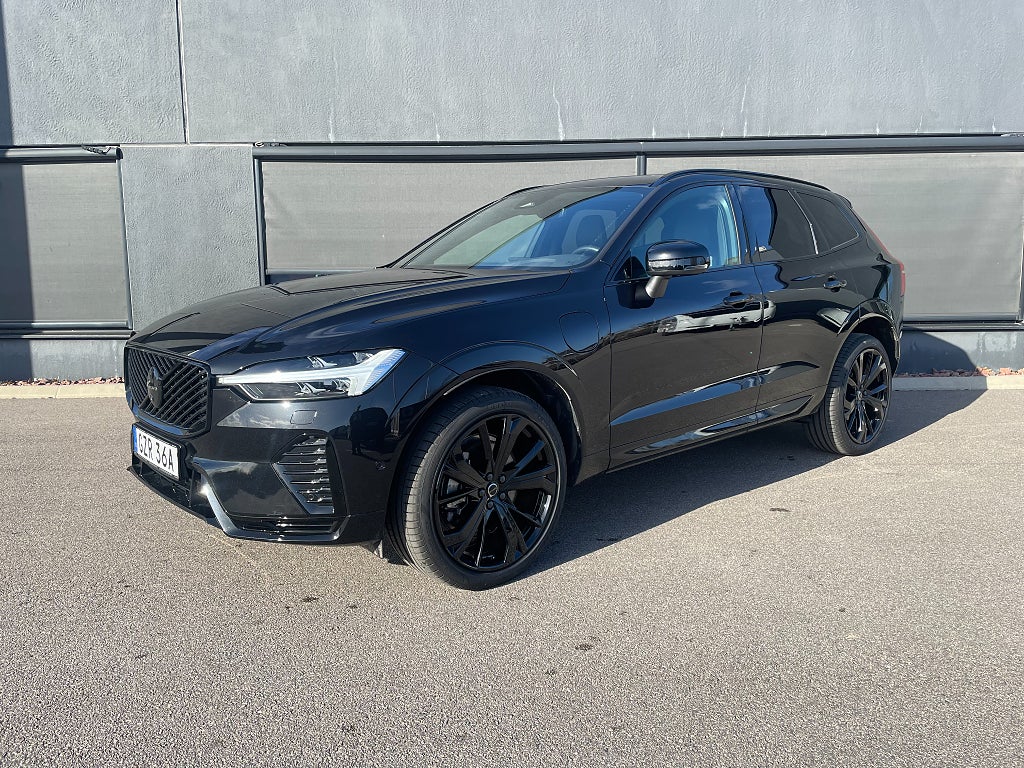 Volvo XC60 Recharge T6 AWD Geartronic Plus Black Euro 6