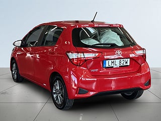 Toyota Yaris 5-dörrar 1.5 VVT-iE Active S&V-Hjul/Backkamera/Mvärm – bild 5