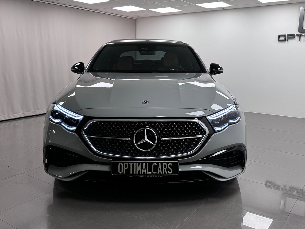 Mercedes-Benz E 2024 - miniatyr 8