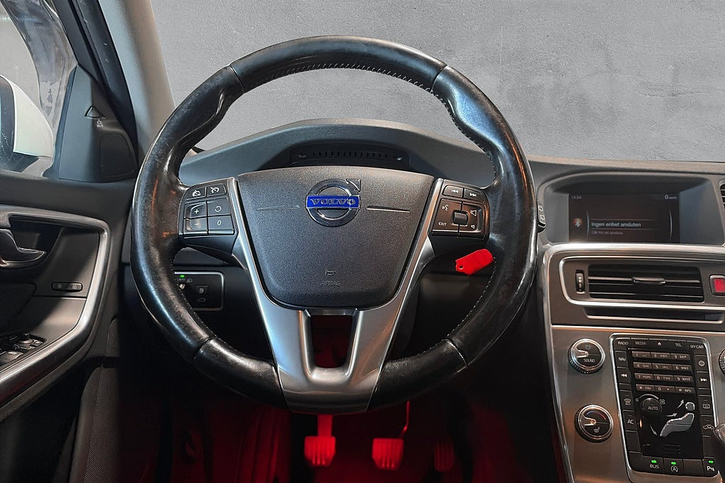 Volvo V60 D4 Momentum Business Edition Pro Taklucka Fullservad