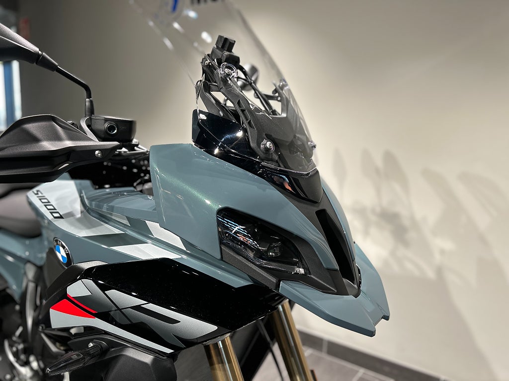 BMW S1000XR / DEMO-Kampanj/SPARA: 24.845kr/Ca 100 mil