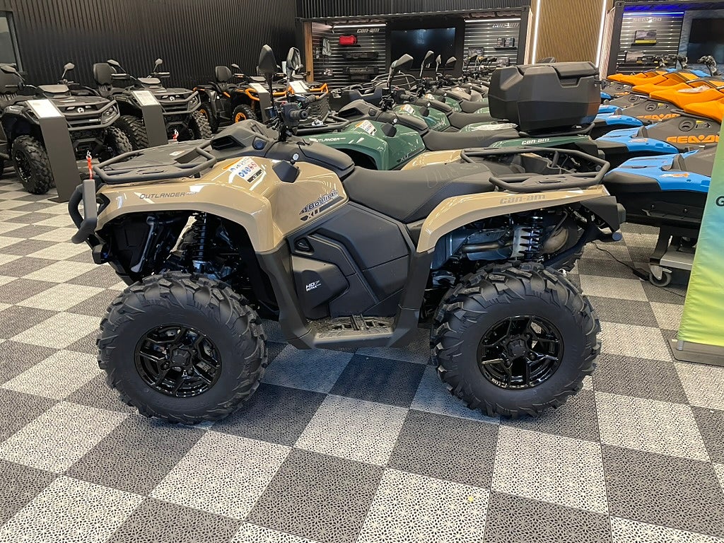 Can-Am Outlander PRO XU HD7 T -27 