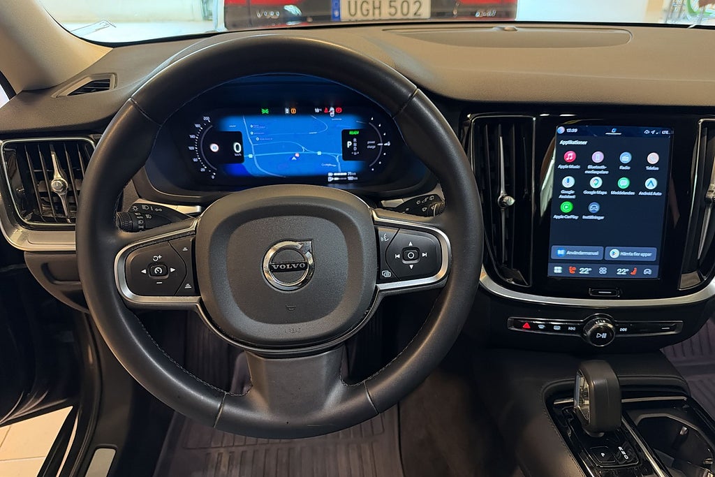 Volvo V60 Recharge T6 AWD Aut Core Edition V-hjul Värmare Kamera  miniatyr 6