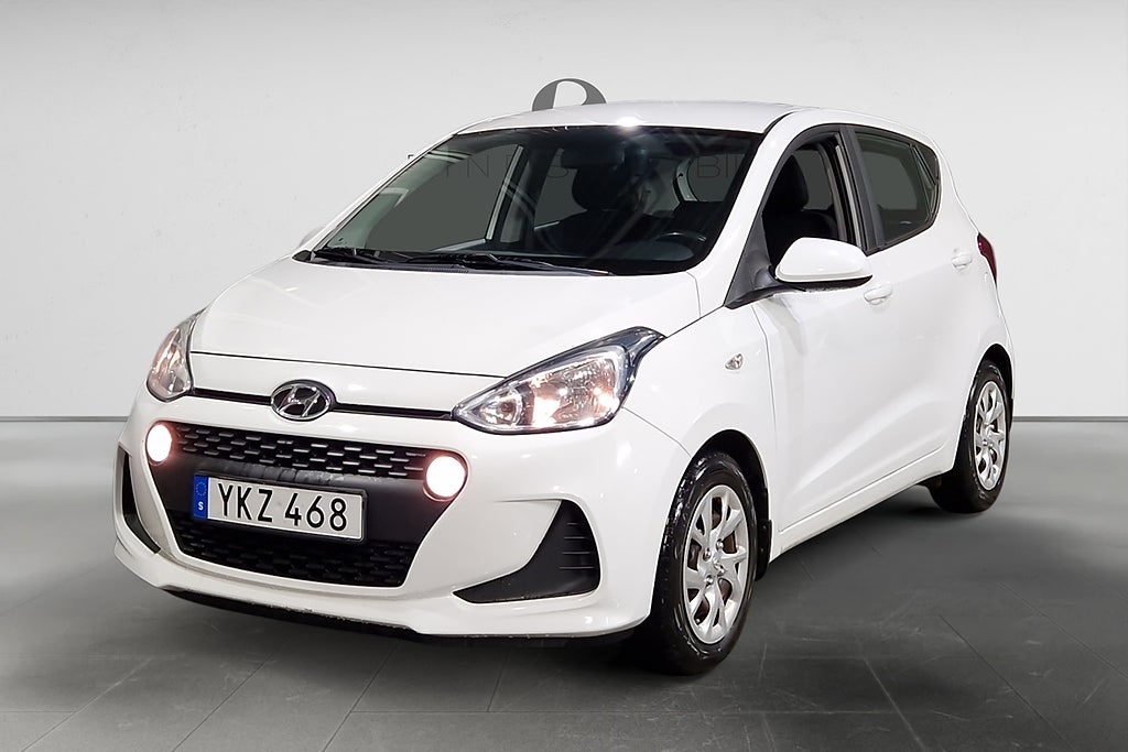 Hyundai i10 1.0 67 HK COMFORT RATTVÄRME 13000MIL 360KR/ÅR