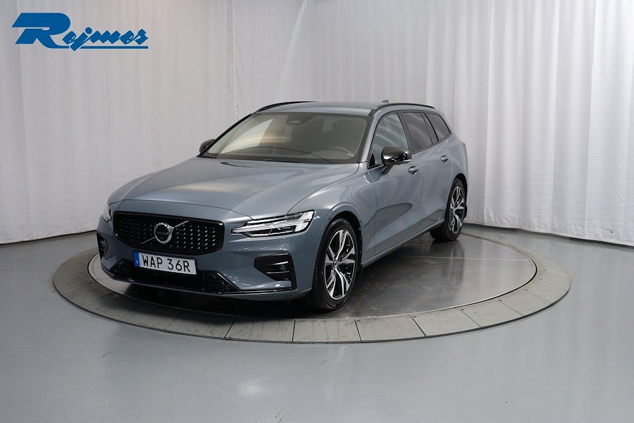 Volvo V60 B4 Diesel Plus Dark