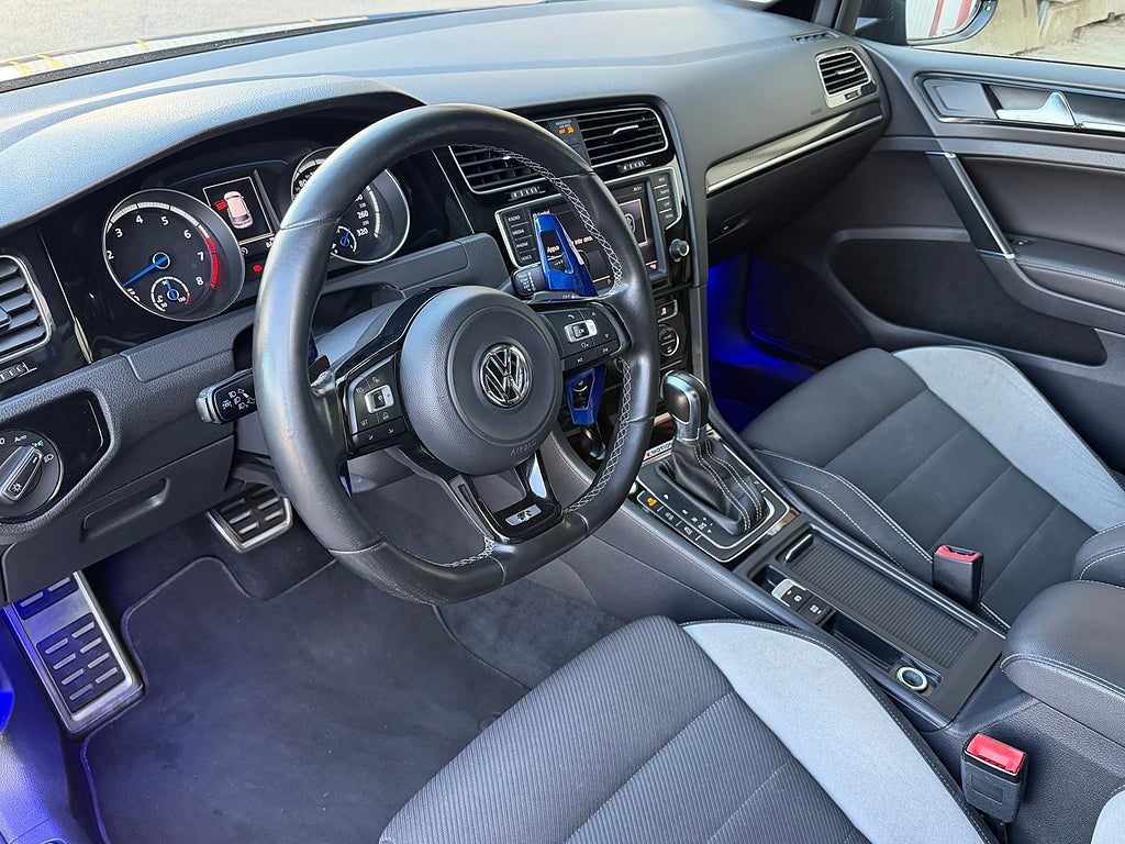 Volkswagen Golf R 2,0 TSI DSG 4Motion 300hk Milltek Panorama 2016, bild 19