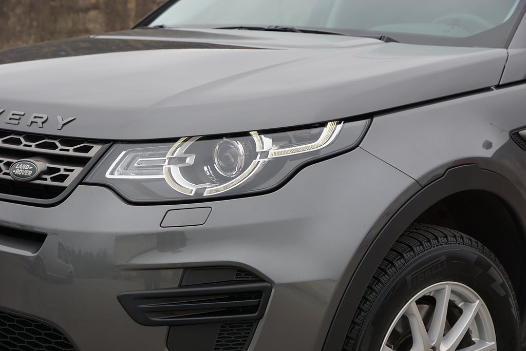 Land Rover Discovery Sport 2.0 TD4 AWD 150hk|7-Sits|Rattvärme|Navi|