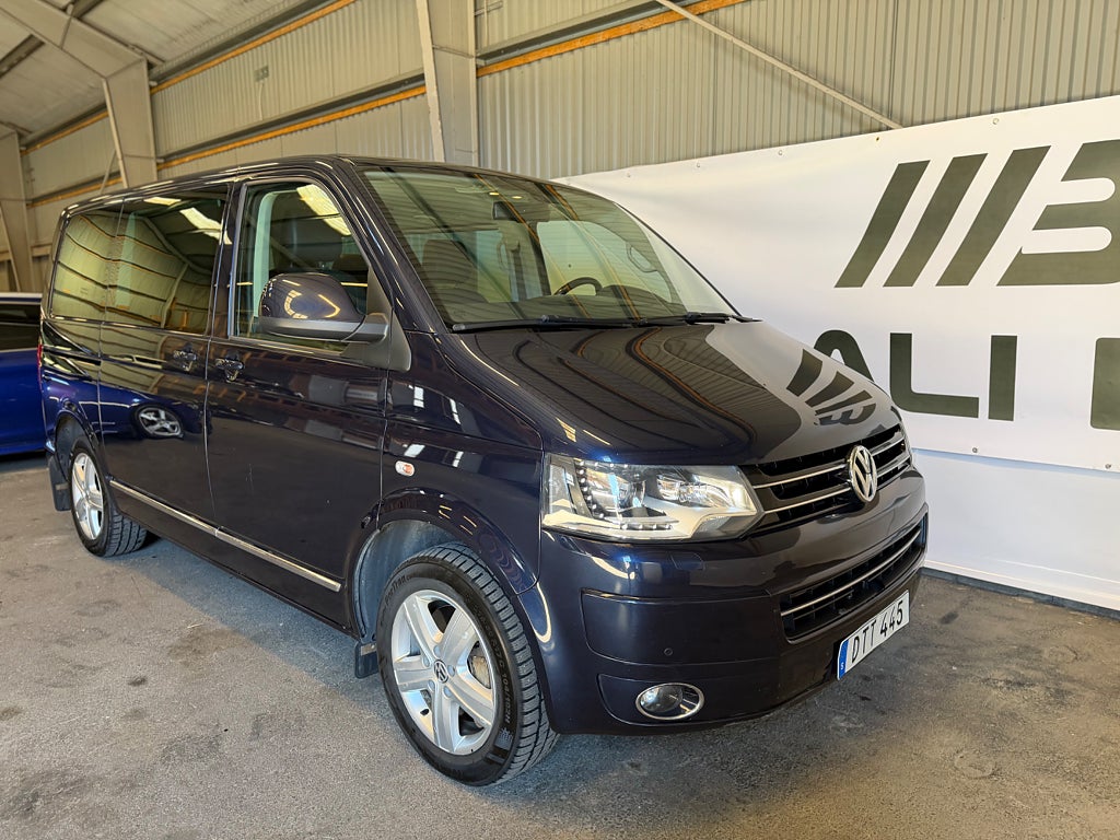 Volkswagen Multivan 2.0 TDI BMT 4Motion Highline 7-sits El-dörrar Värmare 