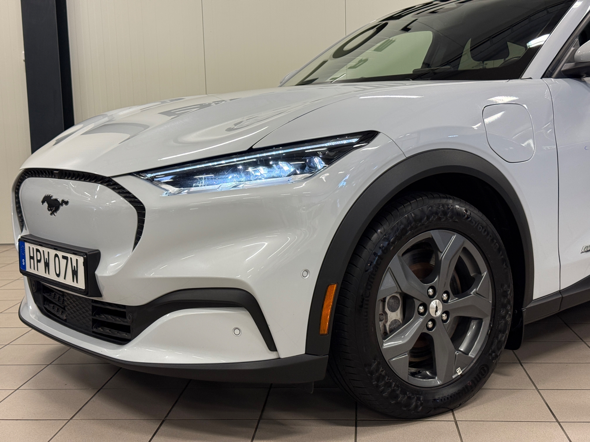 Ford Mustang Mach-E Long Range RWD 2021, bild 5/65