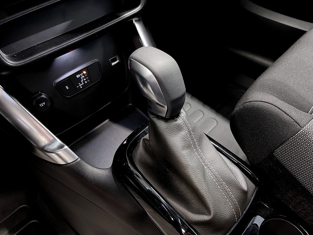 Bild på Citroën C3 Aircross Shine 1.2 PT 130hk Aut - CARPLAY, BACKSENSORER