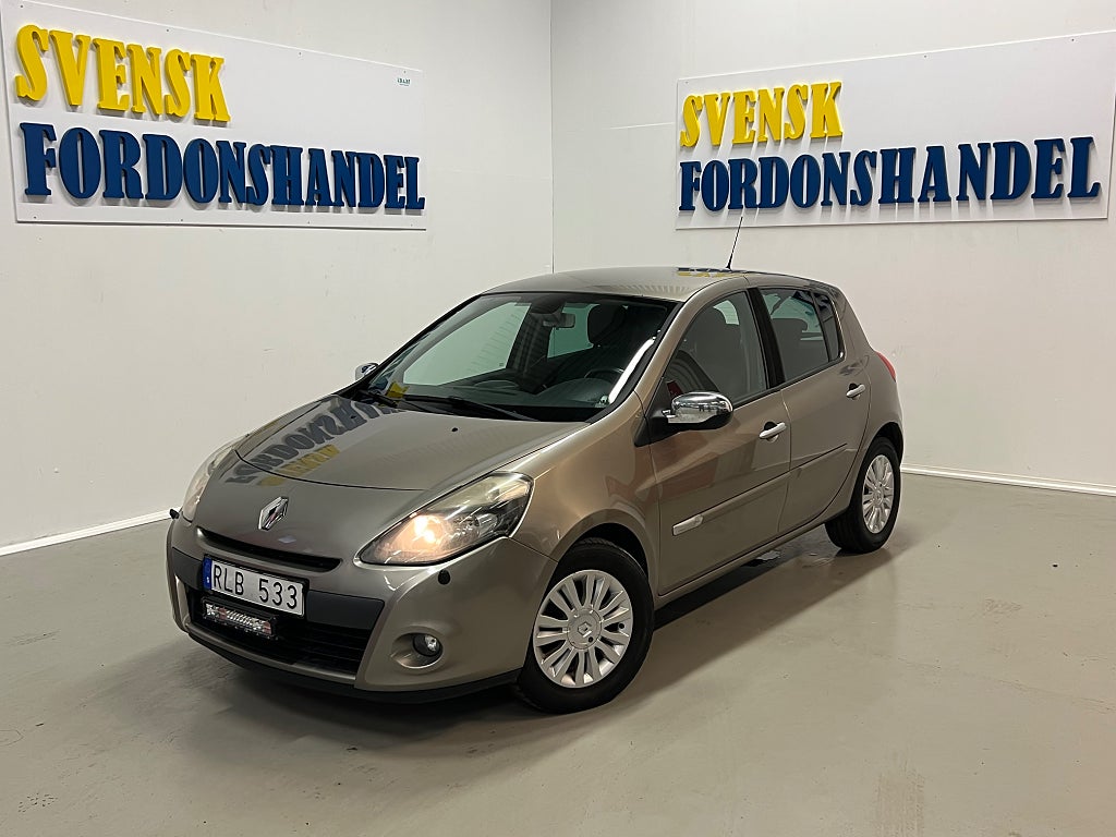 Renault Clio 5-dörrars 1.2 E85 (Ny Kamrem) (Årsskatt = 602KR)